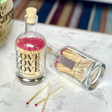 Kit LOVE - Vela e Acendedor - Incomum Oficial