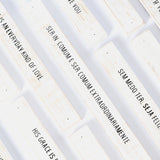 Frase decorativa em madeira - Como você pensa - 90cmx5cm - Incomum Oficial