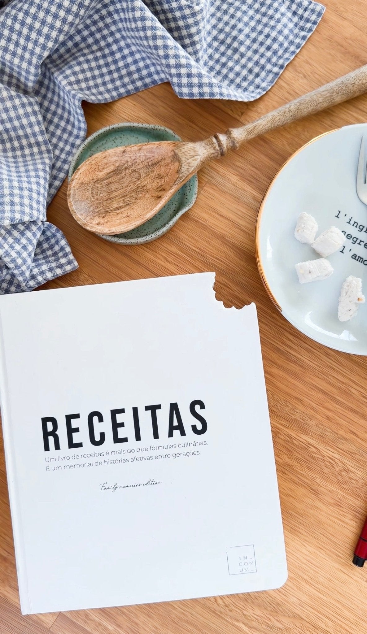 Diário de Receitas - Memórias de Família (avulso) - Incomum Oficial