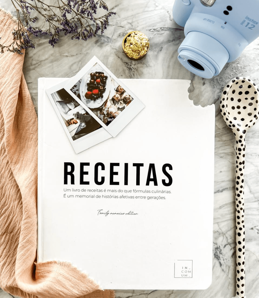 Kit Diário de Receitas - Memórias de Família + Instax 12 mini - Incomum Oficial