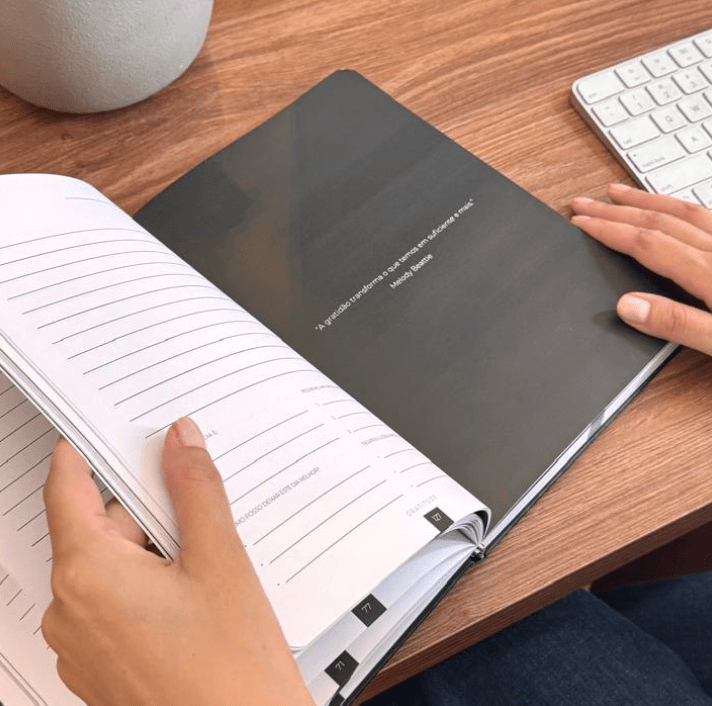 Livro Gratitude - Incomum Oficial
