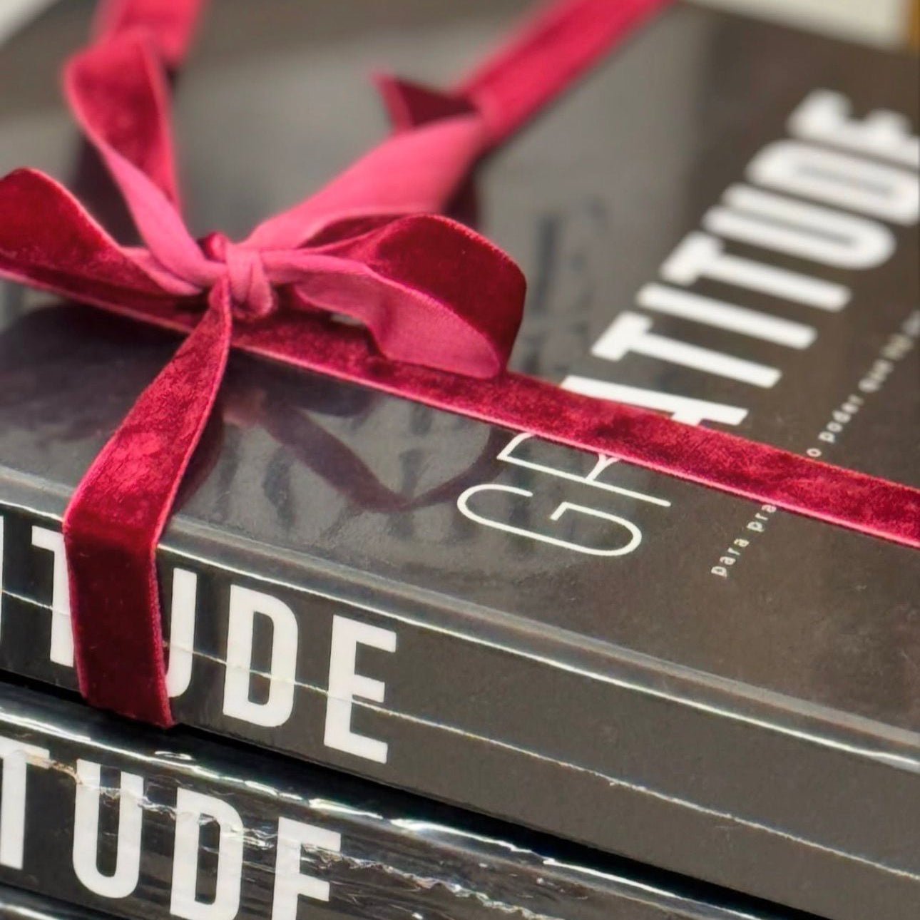 Livro Gratitude - Incomum Oficial