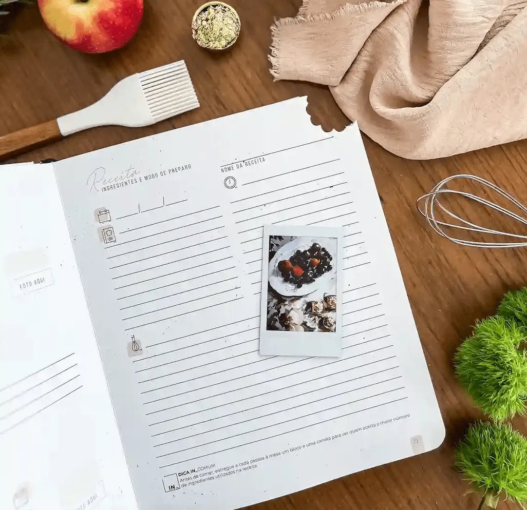 Kit Diário de Receitas - Memórias de Família + Instax 12 mini - Incomum Oficial