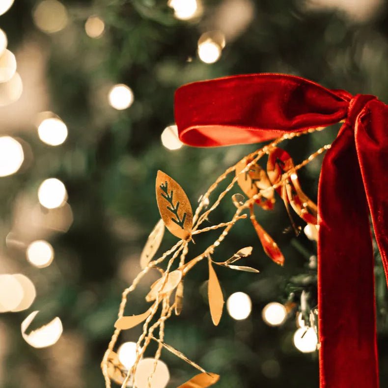 Guirlanda - IN_COMUM por Nara Ota - Incomum Oficial