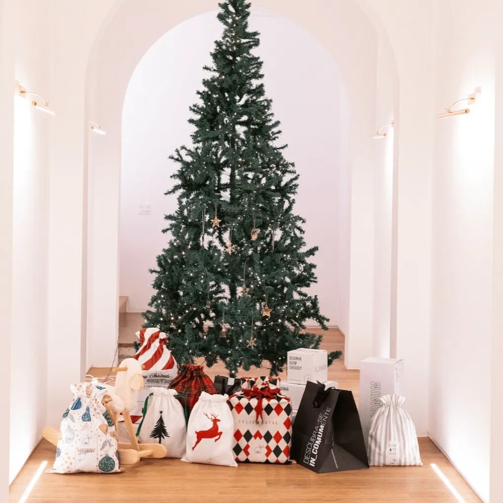 Saco de presente de Natal - Xadrez (grande) - Incomum Oficial