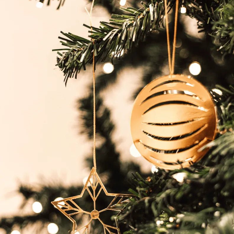 Trio de enfeites - Bolas - IN_COMUM por Nara Ota - Incomum Oficial